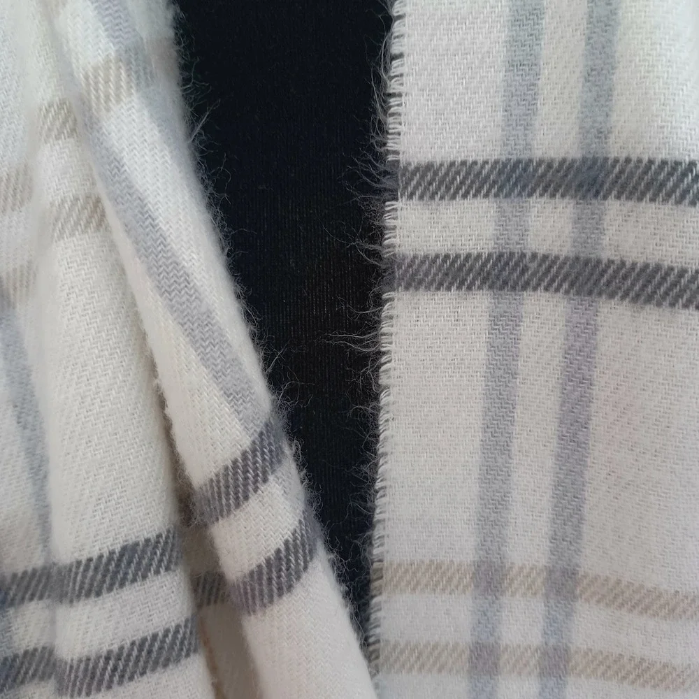 Cejon Made in Italy Plaid Scarf Cream Tan Grey‎ Windowpane Acrylic Fringe 62x11